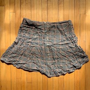 adorable and VINTAGE American Eagle plaid mini skirt